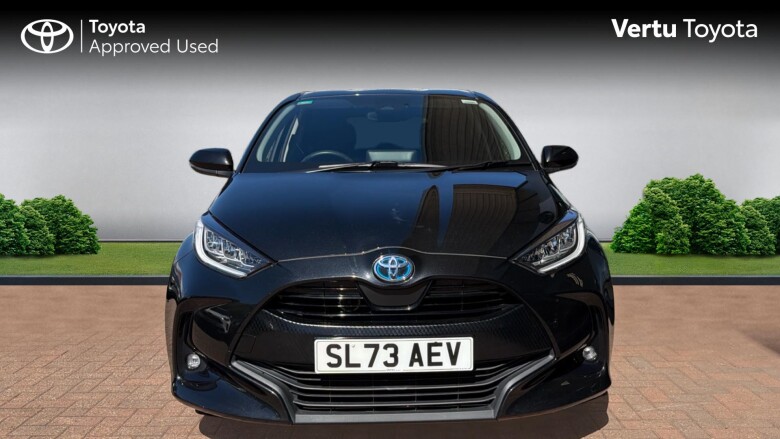 Toyota Yaris 1.5 Hybrid Design 5dr CVT Hybrid Hatchback